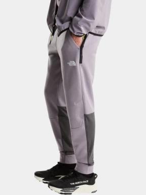 pantaloni de trening pt. barbati The North Face M Mountain Athletics Fleece Pant violet 3