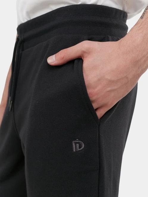 pantaloni scurti de trening pt. barbati Fundango Delon Sweatshorts negru 6