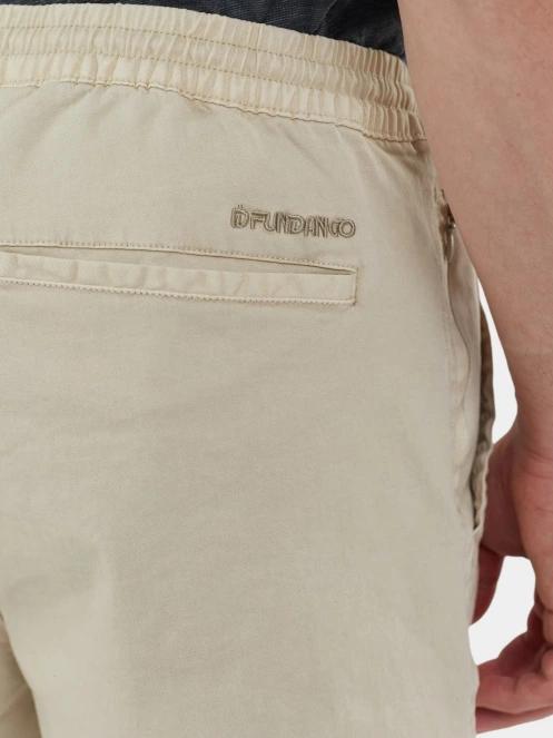 pantaloni scurti pt. barbati Fundango Mason Chino Shorts nisip 5