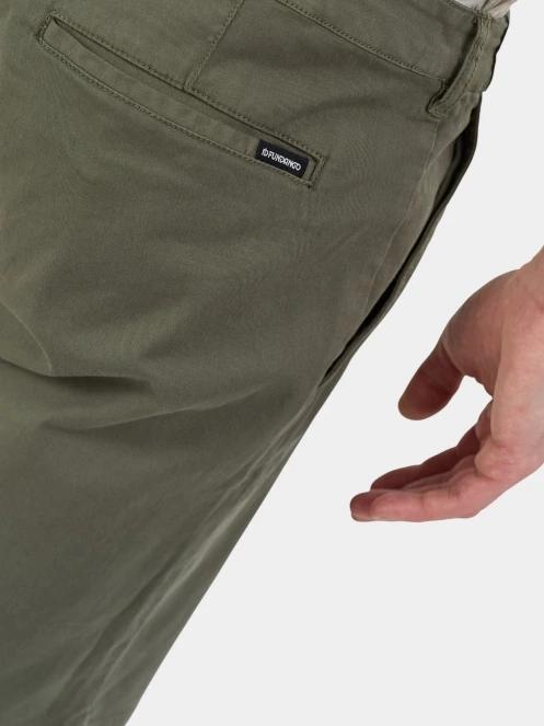 pantaloni scurti pt. barbati Fundango Offshore Chino Shorts verde 8