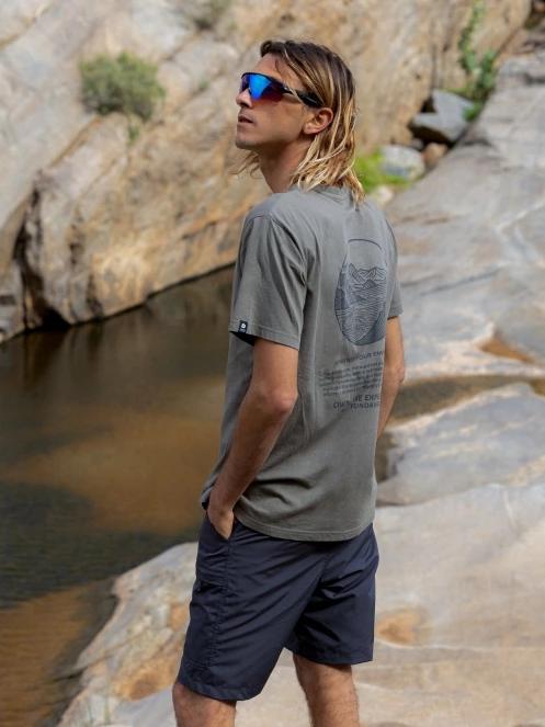 pantaloni scurti cu buzunare laterale, pentru drumetii pt. barbati Fundango Elkford Cargo Trekking Shorts gri 7