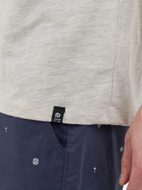 tricou cu maneci scurte pt. barbati Fundango Phase Henley T-shirt nisip 8