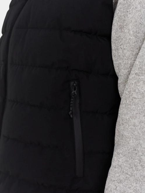 vesta pt. barbati Fundango Vance Padded Vest negru 7