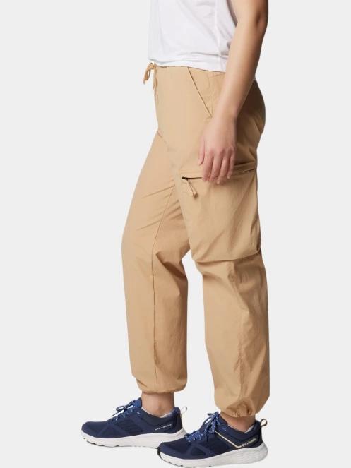 pantaloni de drumetie pt. femei Columbia BoundleSS Trek Cargo Pant nisip 3