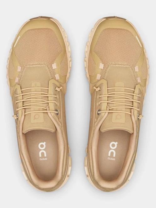 tenisi pt. barbati ON Cloud 6 maro 6