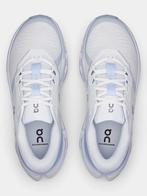 pantofi pentru alergat pe asfalt pt. femei ON Cloudrunner 3 alb 6