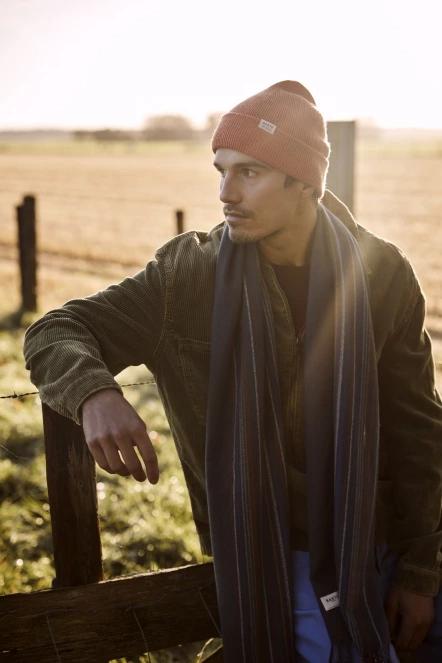 sapca pt. barbati Barts Vidat Beanie portocaliu 4