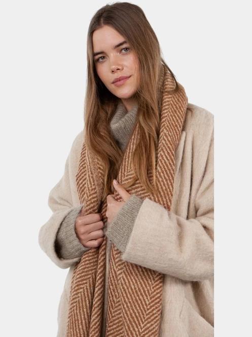 sal pt. femei Barts Josephyne Scarf maro 4