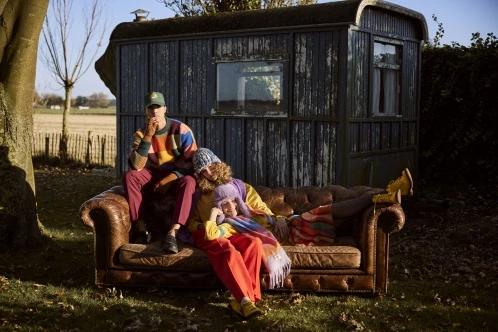 caciula cu urechi pt. femei Barts Hawka Bomber violet 8