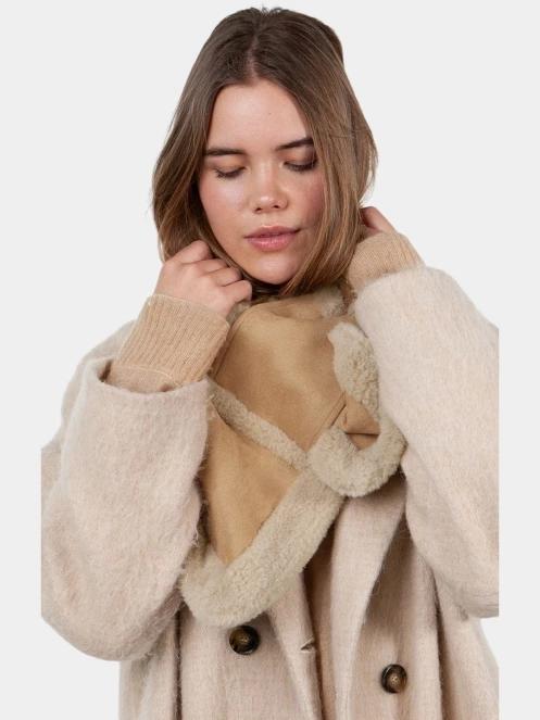 sal pt. femei Barts Kegalle Scarf maro 4