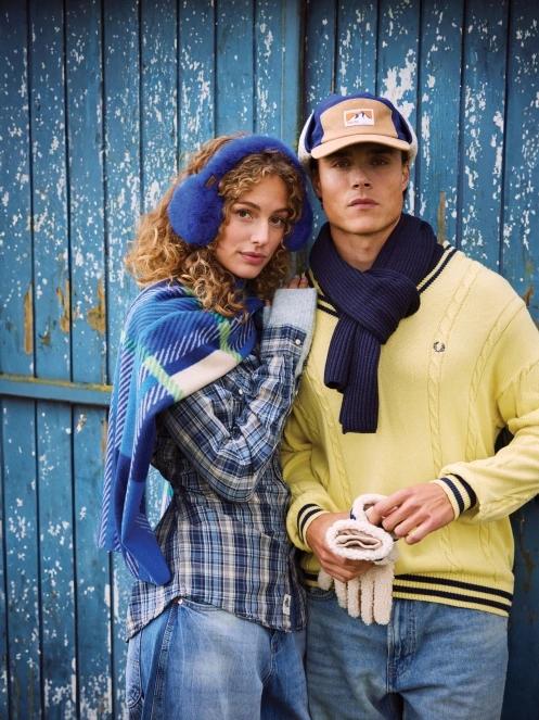 antifoane pt. femei Barts Big Fur Earmuffs albastru 6