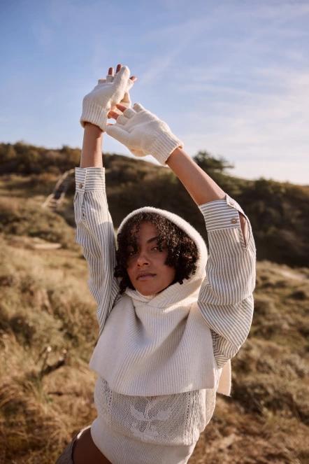 balaklava pt. femei Barts Darty Hood nisip 6