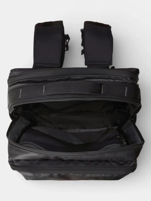 rucsac The North Face Base Camp Voyager Daypack negru 4