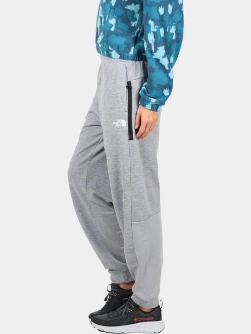 pantaloni de trening pt. femei The North Face W Mountain Athletics Fleece Pant gri 3
