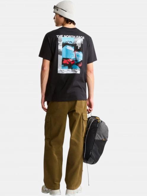 tricou cu maneci scurte pt. barbati The North Face M Apex '75 Collage Relaxed Ss Tee negru 4