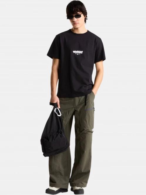 tricou cu maneci scurte pt. barbati The North Face U Nse Relaxed Ss Tee-Logo Play negru 4