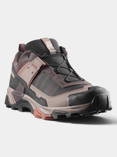 pantofi de drumetie impermeabili pt. barbati Salomon X Ultra 5 Gtx maro 9