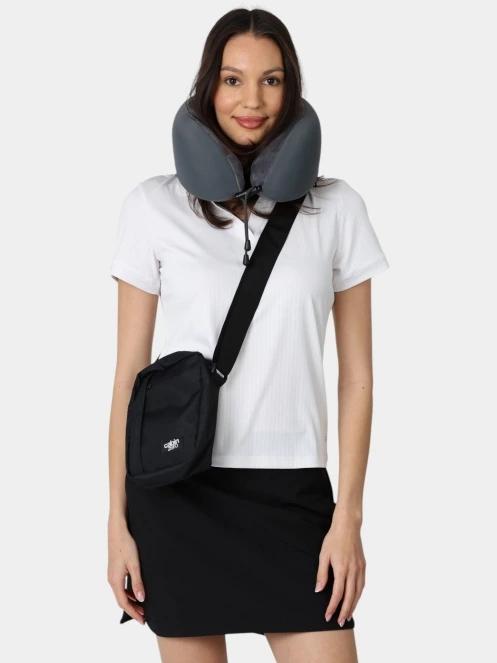 perna cervicala pentru calatorie Cabin Zero Travel Pillow gri 6