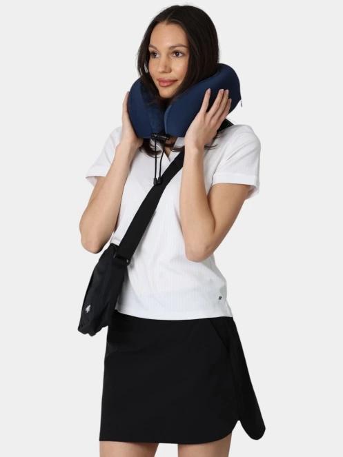 perna cervicala pentru calatorie Cabin Zero Travel Pillow albastru inchis 7