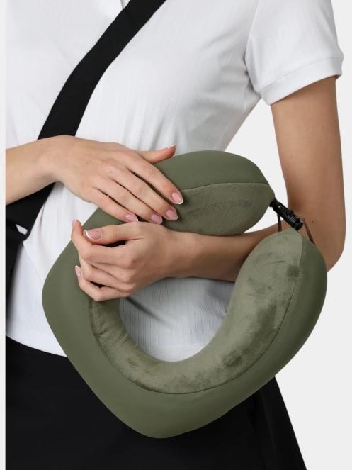 perna cervicala pentru calatorie Cabin Zero Travel Pillow oliv 8