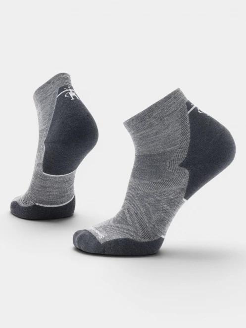 ciorapi sport pt. barbati Smartwool Run Targeted Cushion Ankle Socks gri 2
