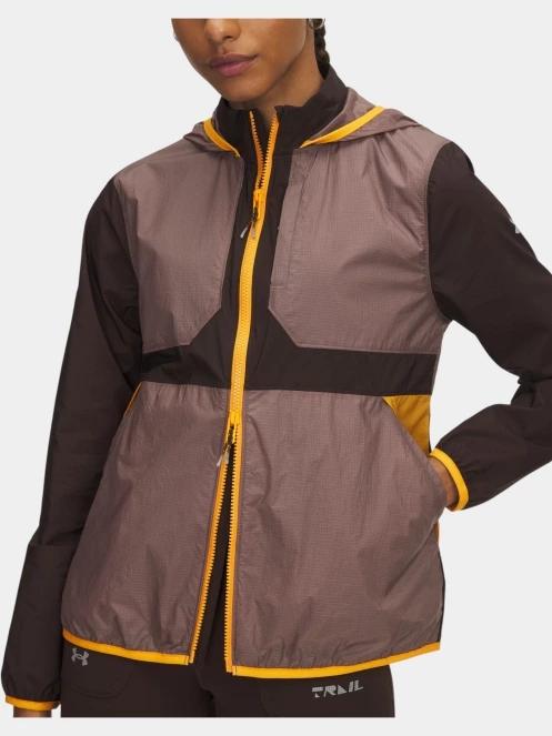 jacheta pentru alergare pt. femei Under Armour UA Trail Run Jacket maro 4