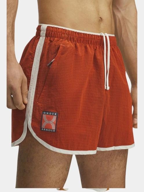pantaloni scurti pentru sport pt. barbati Under Armour UA RUN 96 Shorts rosu 5
