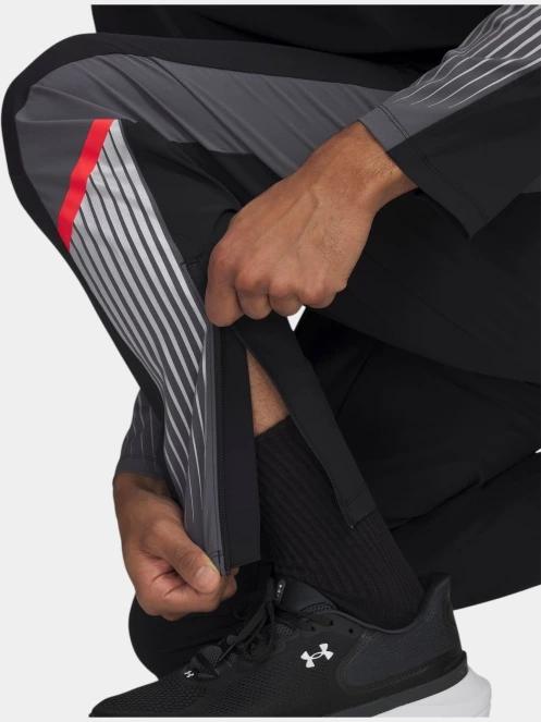 pantaloni de sport pt. barbati Under Armour UA Velociti Storm Pant negru 5