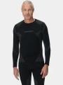 top lenjerie de corp pt. barbati Spyder Momentum Baselayer Top negru 1