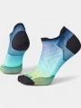 ciorapi sport pt. femei Smartwool Women's Run Zero Cushion Ombre Print Low Ankle Socks albastru 1